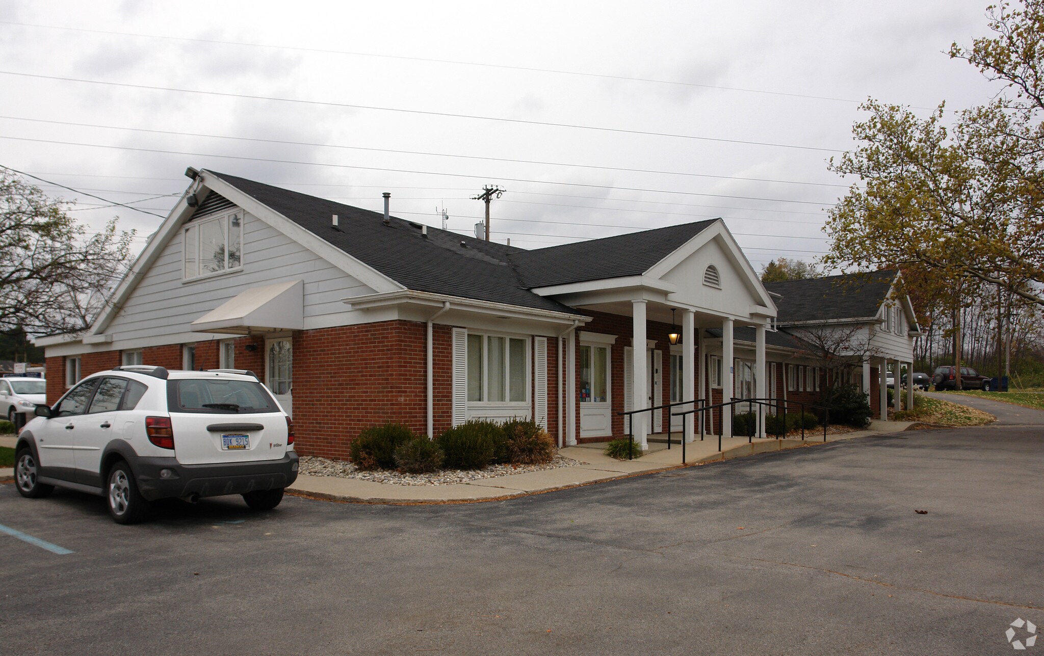 415 Mill Rd, Adrian, MI 49221