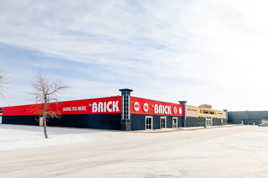3725 56 St, Wetaskiwin, AB for lease - Building Photo - Image 3 of 14