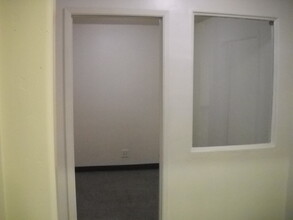 1008 W Brooks St, Ontario, CA for lease Interior Photo- Image 1 of 3