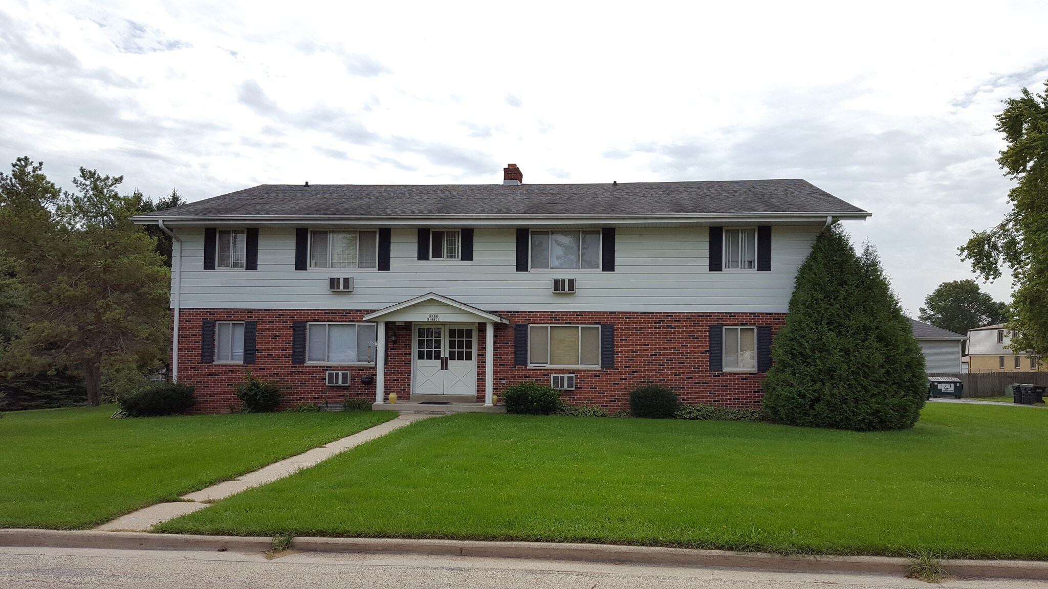 N169W19821 Chestnut Ct, Jackson, WI for sale Primary Photo- Image 1 of 1