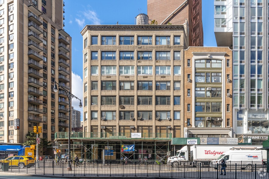 2061-2065 Broadway, New York, NY for sale - Building Photo - Image 2 of 4
