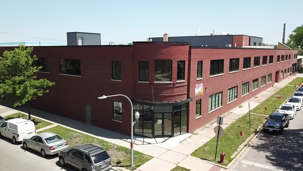 4430-4444 W Haddon Ave, Chicago, IL for lease - Commercial Listing Video - Image 2 of 15