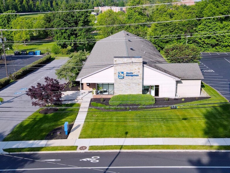 912 S George St, York, PA for lease - Primary Photo - Image 1 of 5