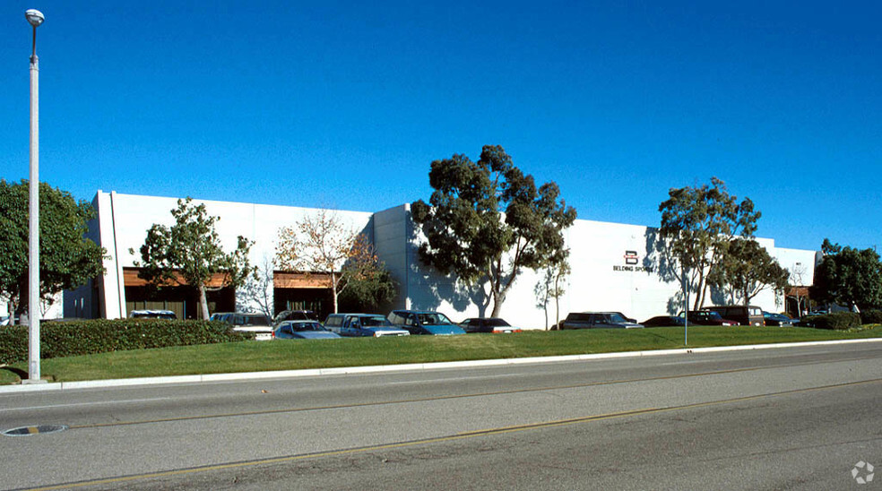 1620 Emerson Ave, Oxnard, CA for lease - Building Photo - Image 3 of 5