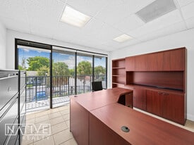 505 NE 13th St, Fort Lauderdale FL - Loft
