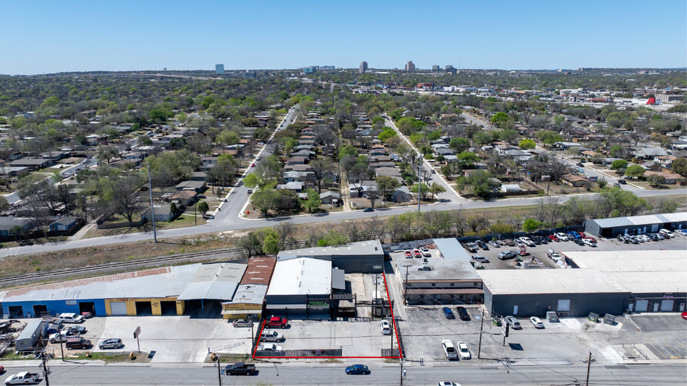 4803 West Ave, San Antonio, TX for lease - Building Photo - Image 2 of 54