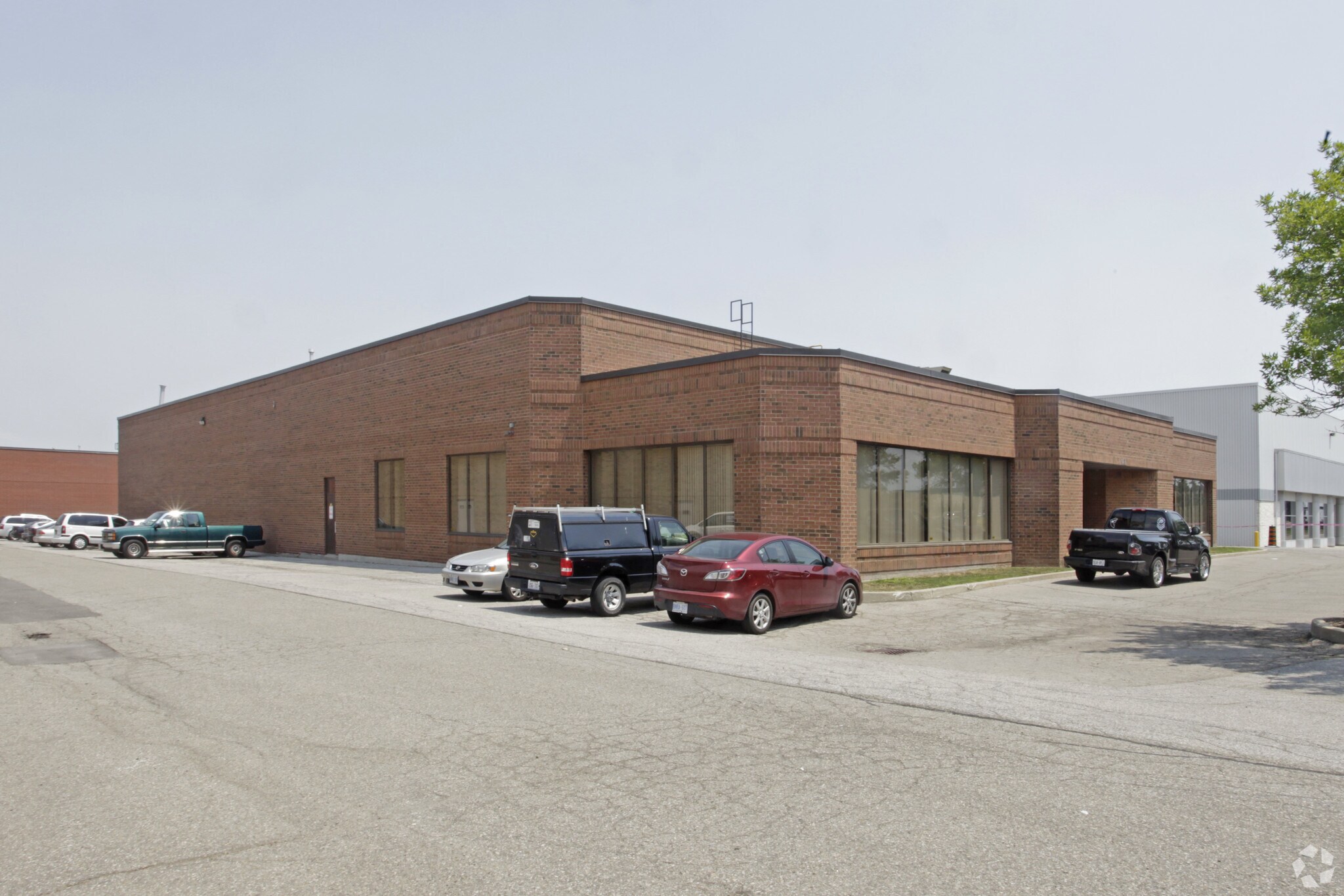 6611 Edwards Blvd, Mississauga, ON for sale Primary Photo- Image 1 of 1
