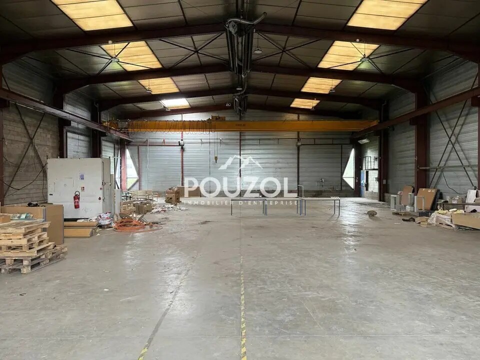 Flex in Riom for lease Interior Photo- Image 1 of 21