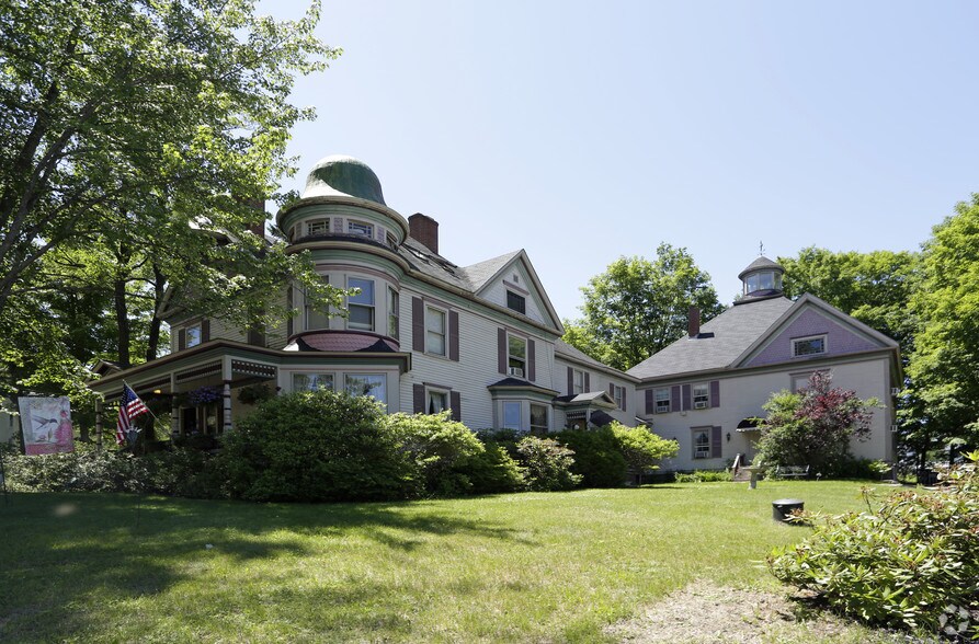 32 Main St, Bethel, ME for sale - Primary Photo - Image 1 of 1
