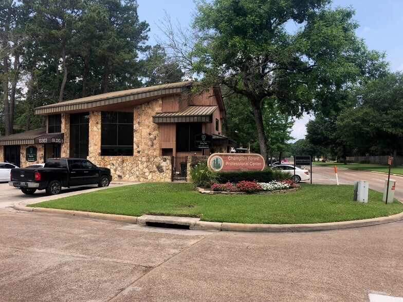 13303 Champion Forest, Houston, TX 77069