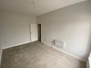 7 Market St, Caerphilly for lease Interior Photo- Image 1 of 1