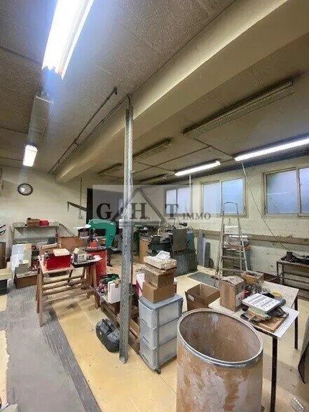 Industrial in Romainville for sale - Interior Photo - Image 2 of 14