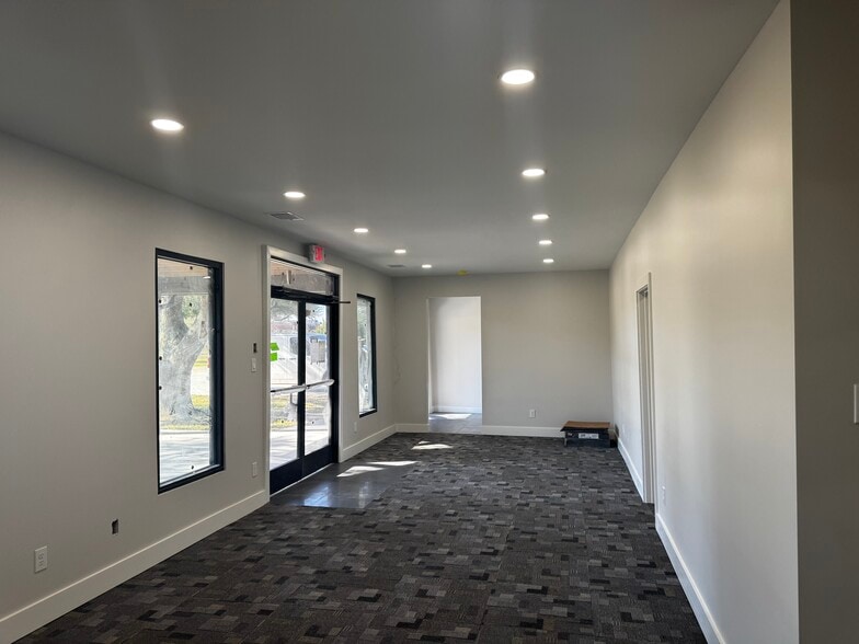 2533 Roy Rd, Pearland, TX for lease - Building Photo - Image 3 of 19