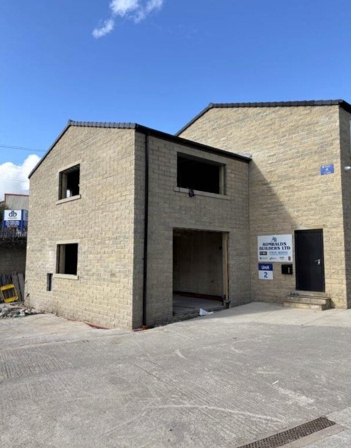 Alkincote St, Keighley for lease Primary Photo- Image 1 of 2