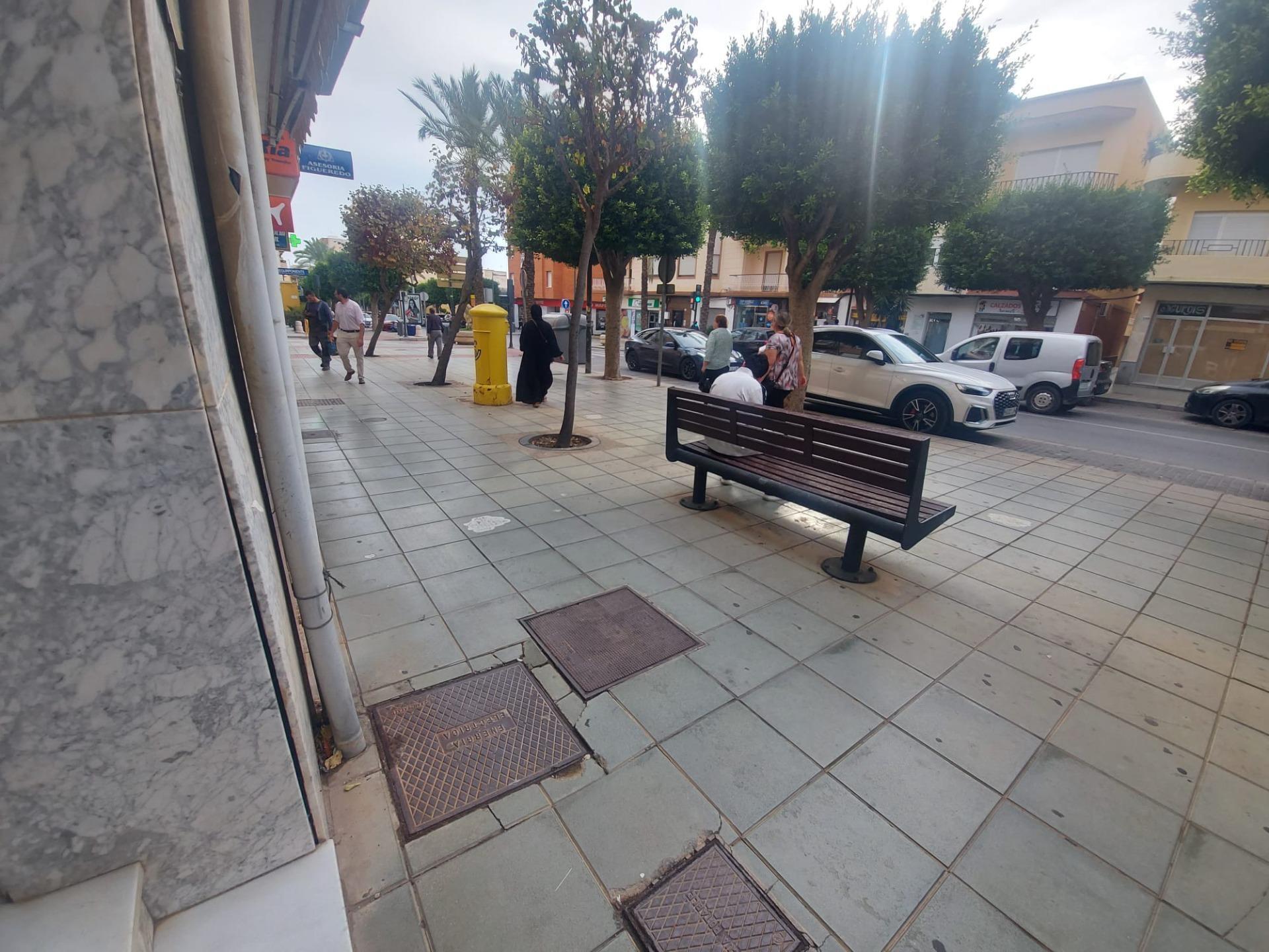 Office in El Ejido, Almería for sale Building Photo- Image 1 of 11