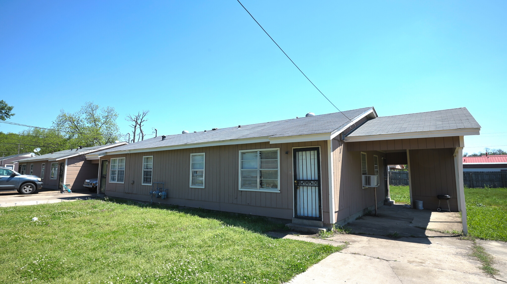 Solomon Greenville MS portfolio of 2 properties for sale on LoopNet.com Building Photo- Image 1 of 8