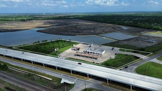 More details for 9499 US-90, Dayton, TX - Retail for Sale