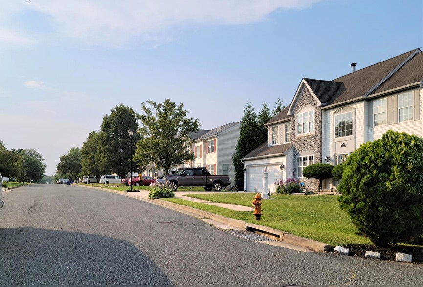 Campbell Boulevard, Middle River, MD for sale - Primary Photo - Image 1 of 8