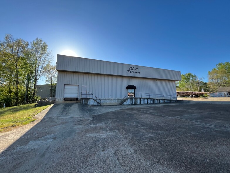 1103 E Main St, Philadelphia, MS for sale - Building Photo - Image 3 of 25