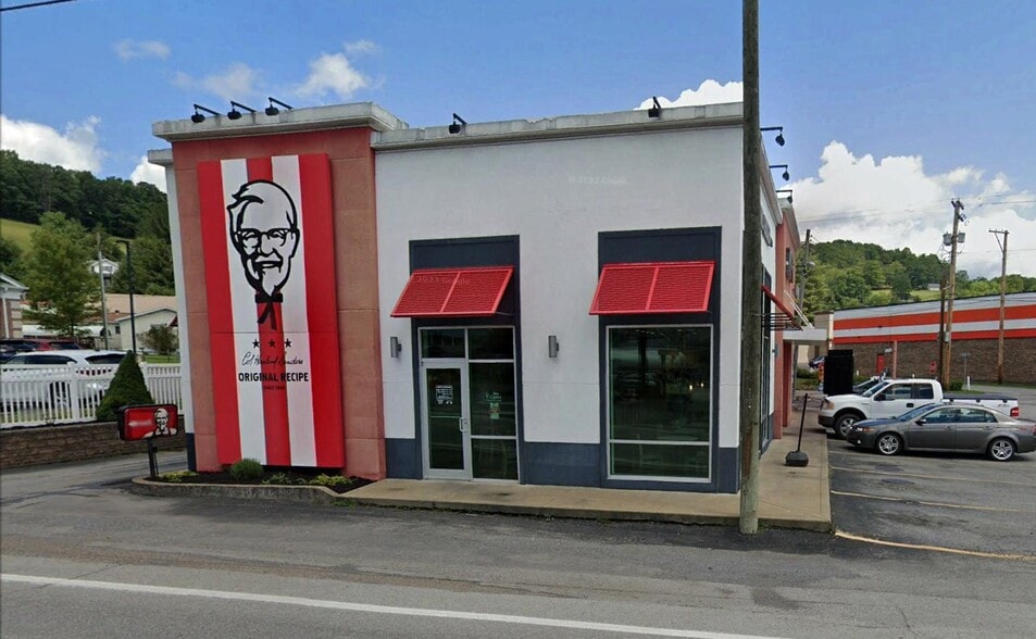 104 N Pike St, Grafton, WV for sale - Building Photo - Image 1 of 23
