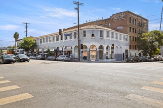 4356-4378 W 3rd St, Los Angeles, CA for lease Building Photo- Image 1 of 15