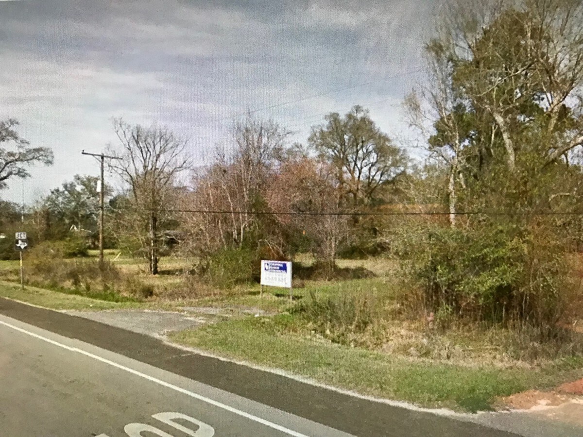 2600 Block East Avenue G, Silsbee, TX 77656