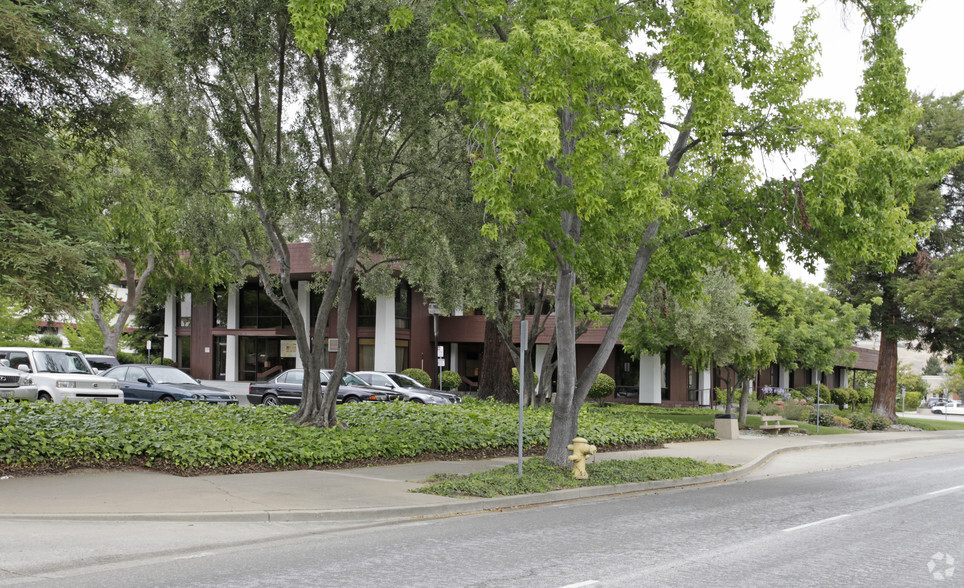 39039 Paseo Padre Pky, Fremont, CA for lease - Building Photo - Image 3 of 5