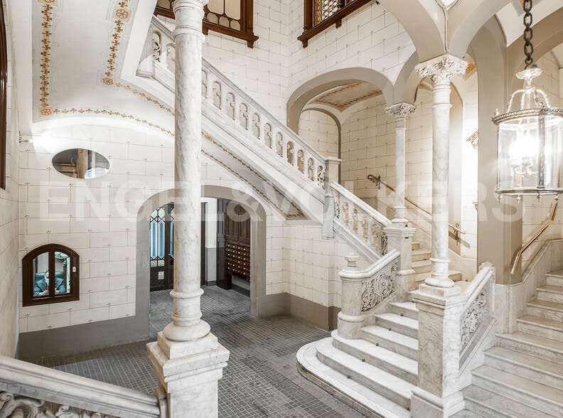 Office in Barcelona, Barcelona for lease - Interior Photo - Image 1 of 7