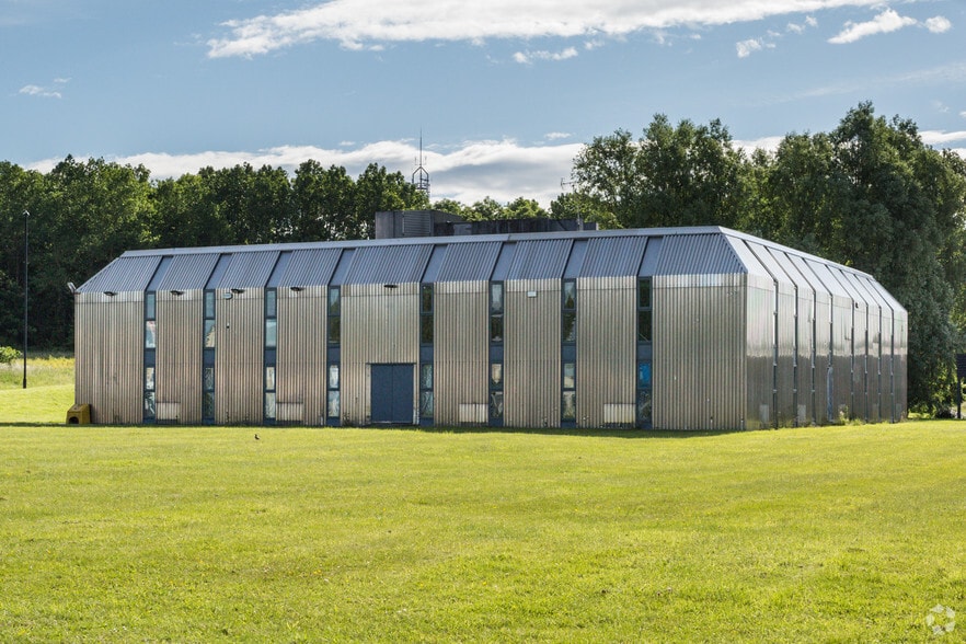 Northumbrian Way, Newcastle Upon Tyne for lease - Building Photo - Image 2 of 4