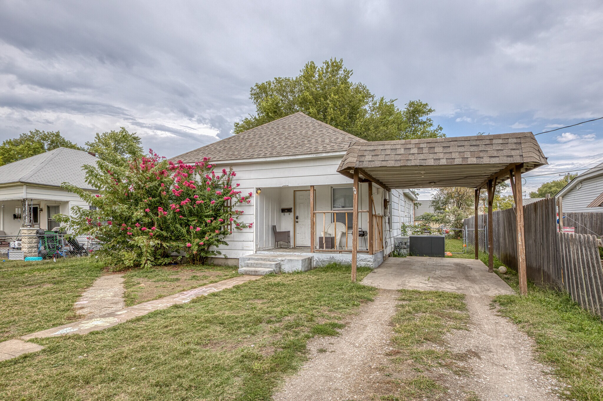 1207 W 7th St, Webb City, MO for sale Primary Photo- Image 1 of 2