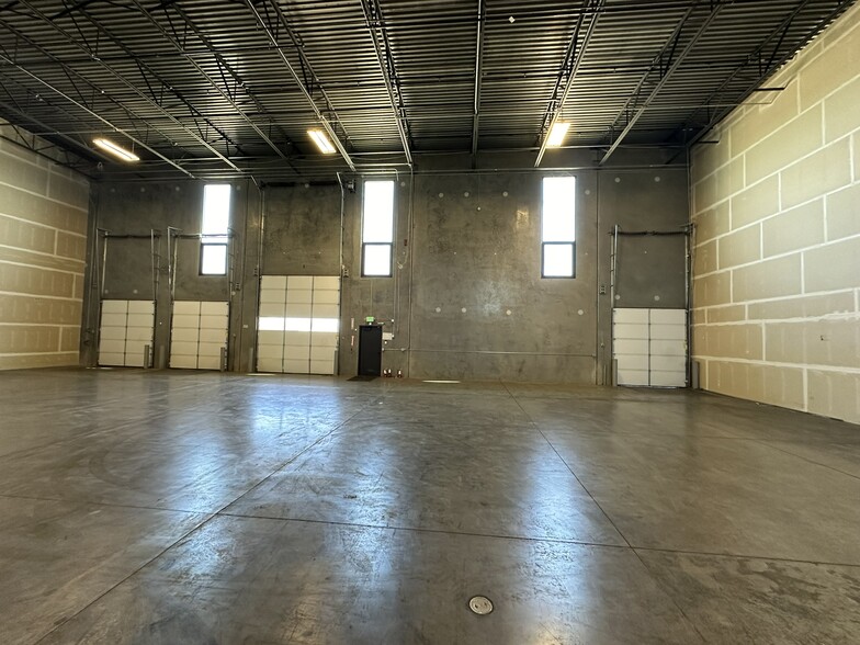 1750 McGilchrist St, Salem, OR for lease - Interior Photo - Image 3 of 7