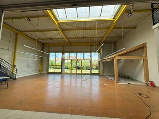 More details for Multiple Space Uses for Lease