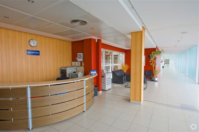 Avenida Vía Láctea, 4, San Fernando de Henares, Madrid for lease - Building Photo - Image 2 of 7