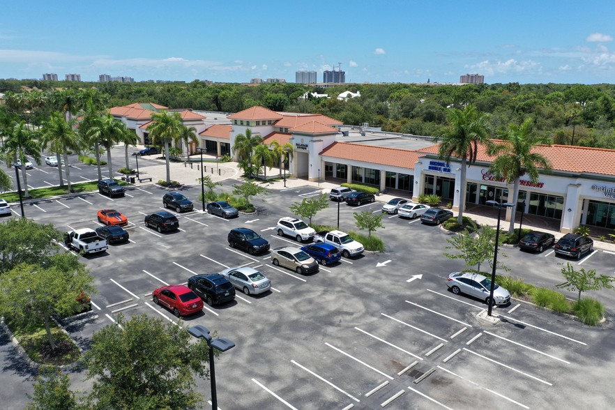 15495 Tamiami Trl N, Naples, FL for lease - Building Photo - Image 2 of 7