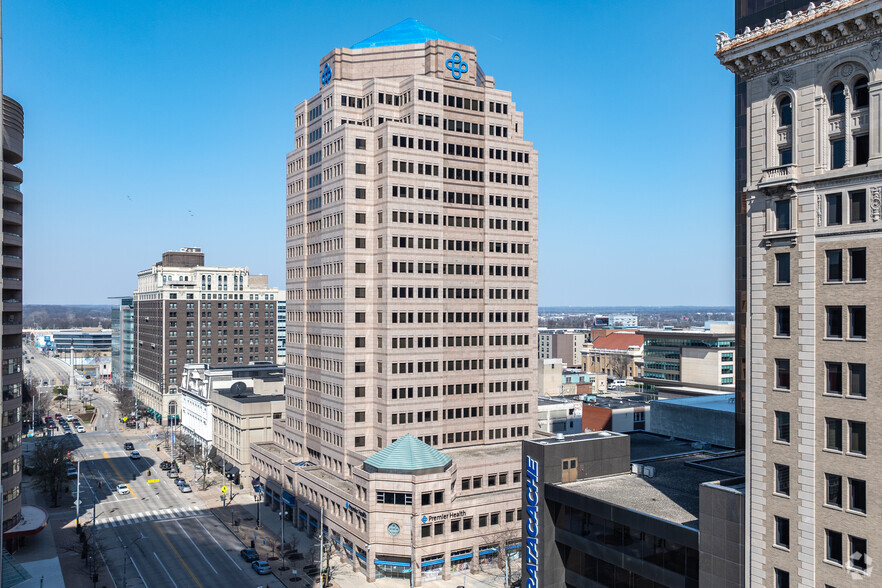 110 N Main St, Dayton, OH for lease - Primary Photo - Image 1 of 14