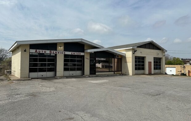 1401 N Kingshighway St, Cape Girardeau, MO for lease Building Photo- Image 1 of 6