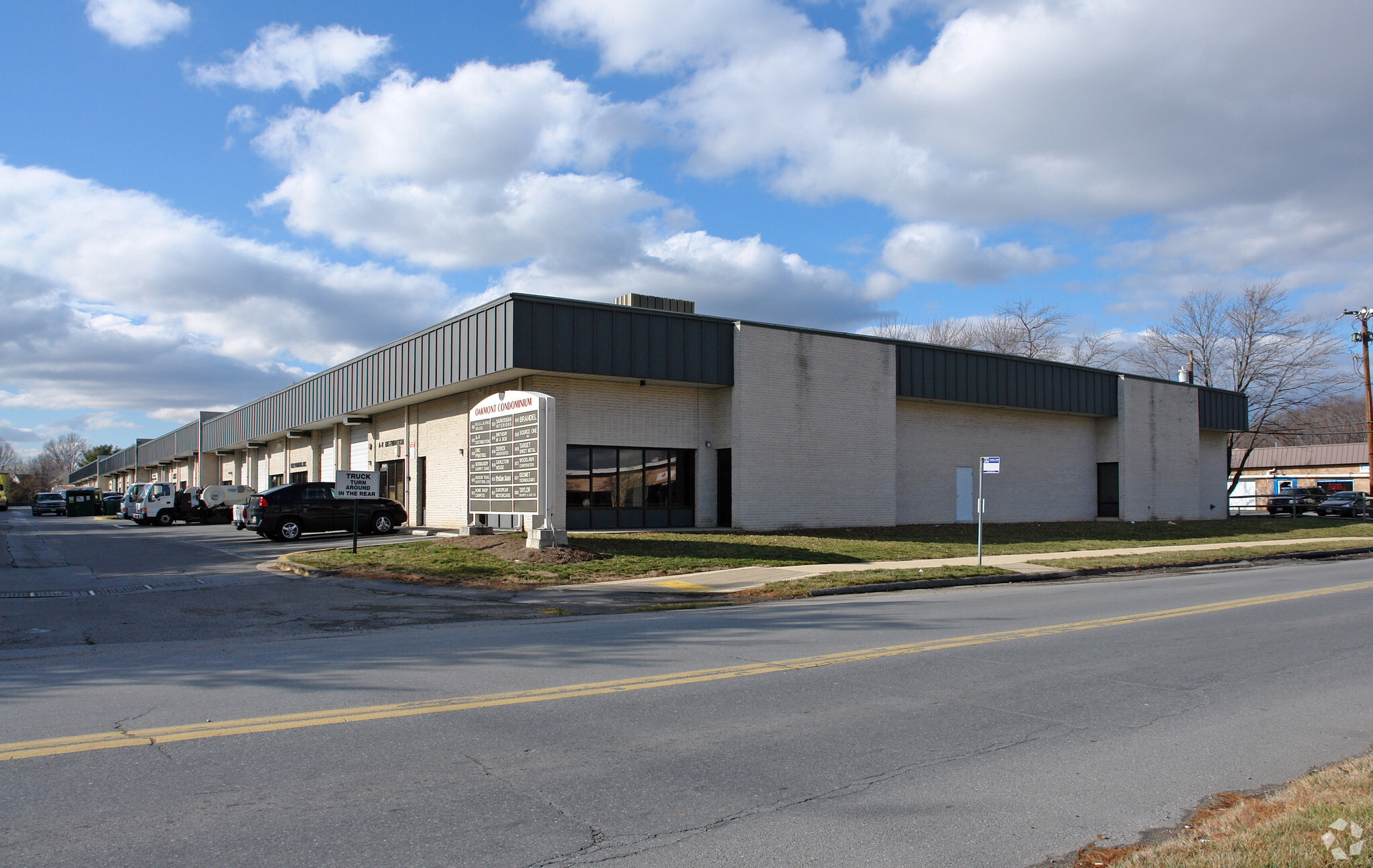 8501-8585 Atlas Dr, Gaithersburg, MD for lease Primary Photo- Image 1 of 12