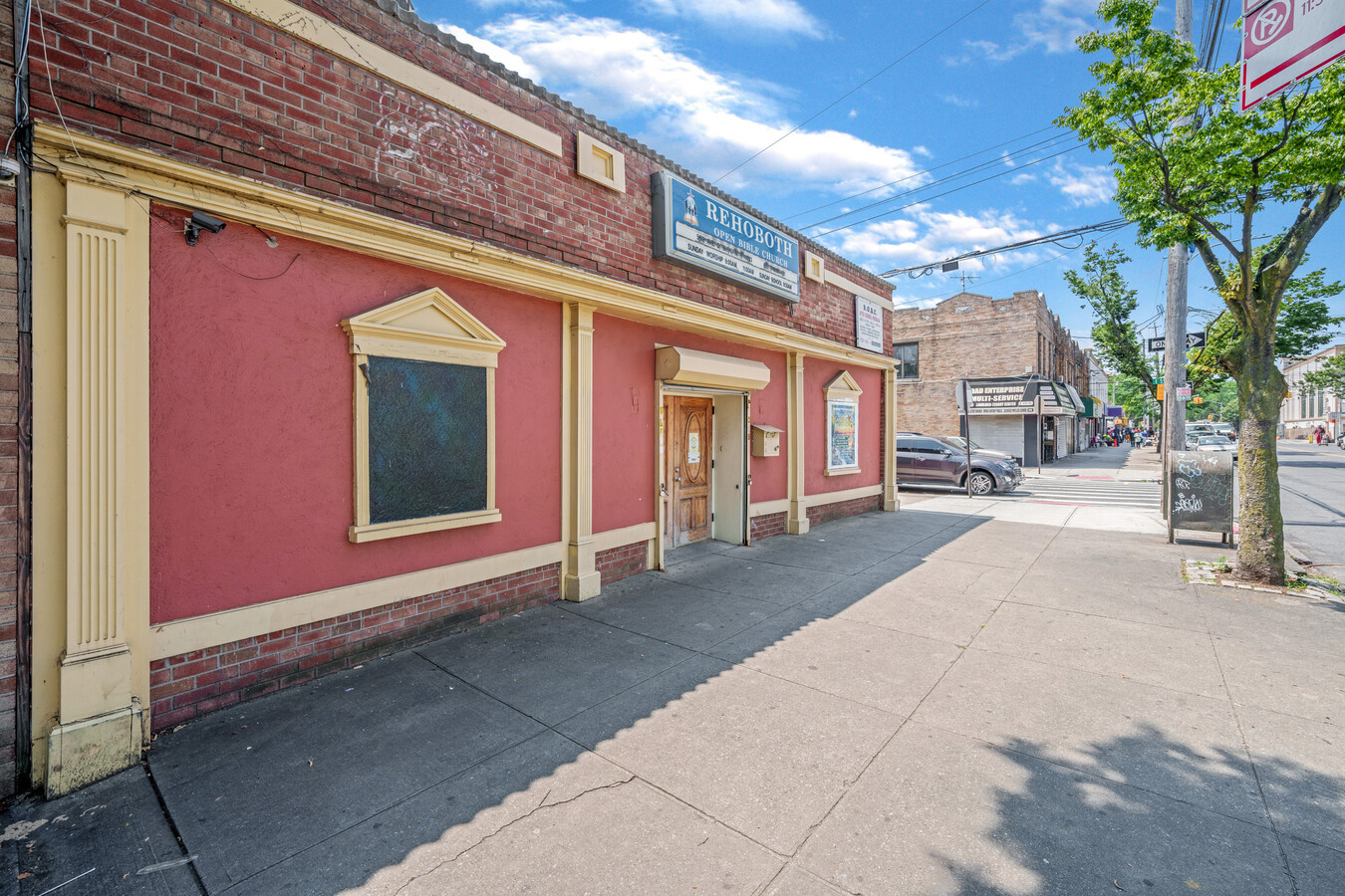 Building Photo