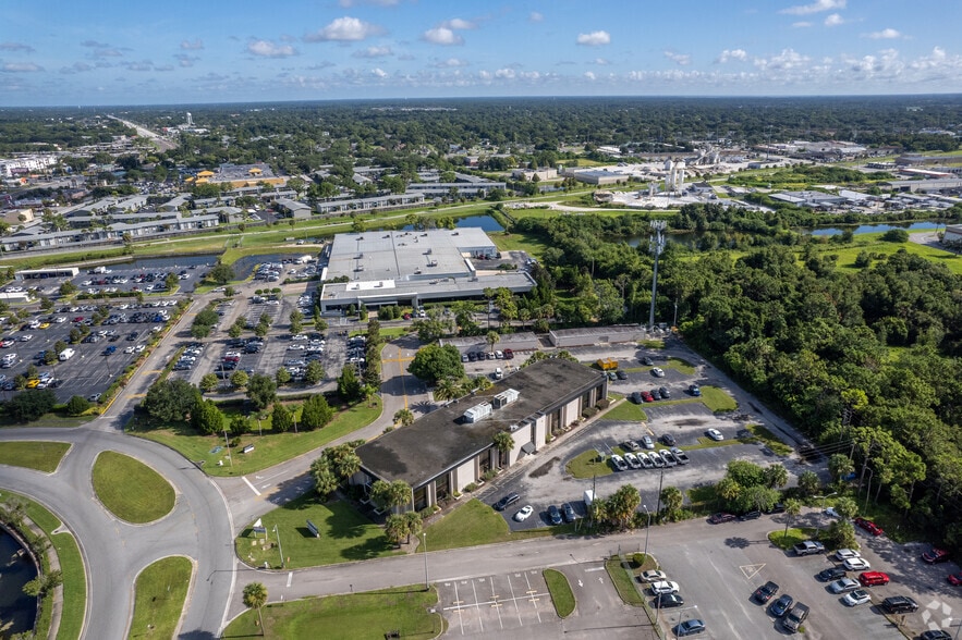 1 Purlieu Pl, Winter Park, FL for lease - Aerial - Image 2 of 4