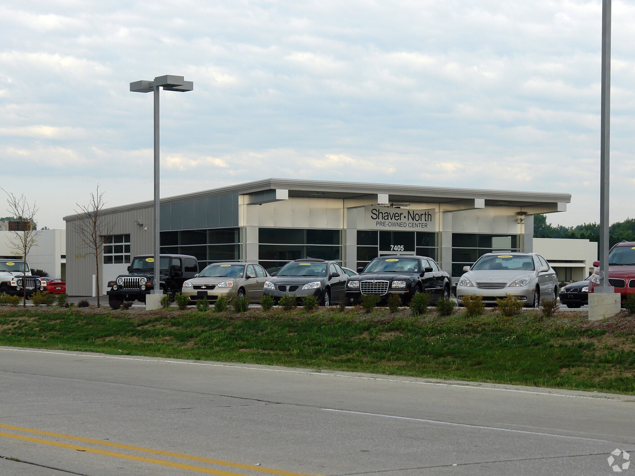 7405 Lima Rd, Fort Wayne, IN for sale Primary Photo- Image 1 of 1