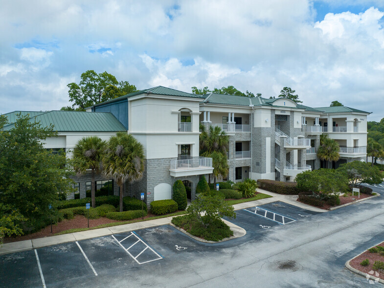 4555 Emerson Pky, Jacksonville, FL for lease - Building Photo - Image 3 of 8