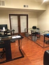 5301 Laurel Canyon Blvd, North Hollywood, CA for lease Interior Photo- Image 2 of 5