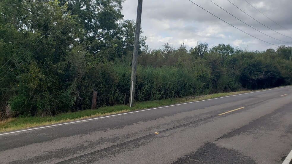 6555 Pool Hill Road, Fulshear, TX for lease - Building Photo - Image 3 of 6