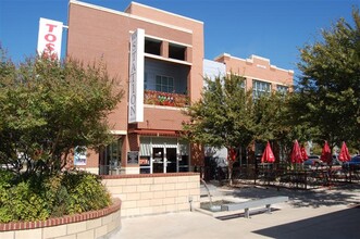 100 S Main St, Duncanville, TX for lease Building Photo- Image 1 of 4