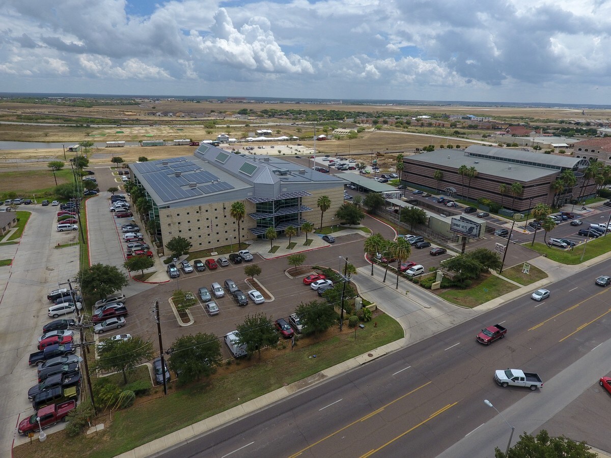 6999 McPherson Ave, Laredo, TX, 78041 Office Property For Sale