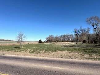 More details for 110 54th St, Mitchell, SD - Land for Sale