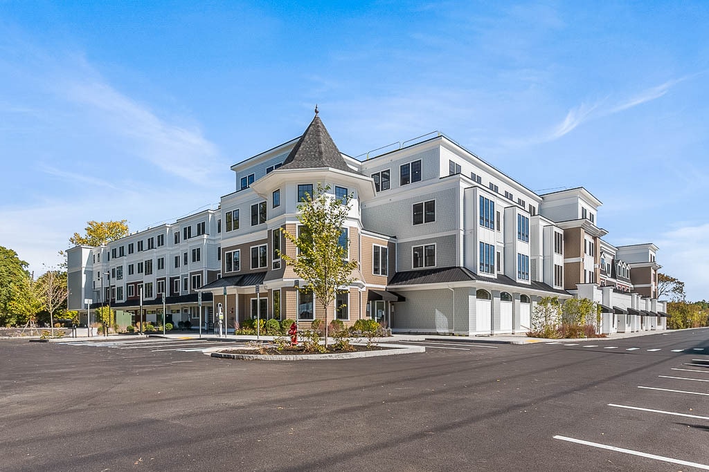 22 Everett St, Westwood, MA for lease Building Photo- Image 1 of 11