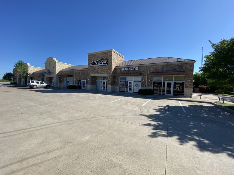 717 N Holland Rd, Mansfield, TX for lease - Primary Photo - Image 1 of 13