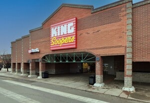 Northpark Plaza - Storefront Property