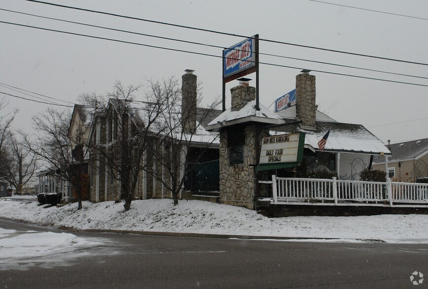 405 Buttermilk Pike, Fort Mitchell, KY 41017